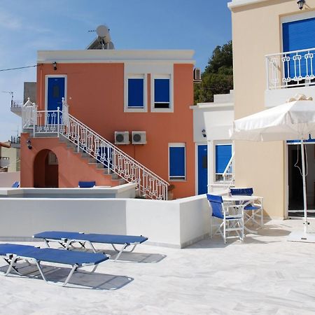 Limani Apartments Плакиас Екстериор снимка