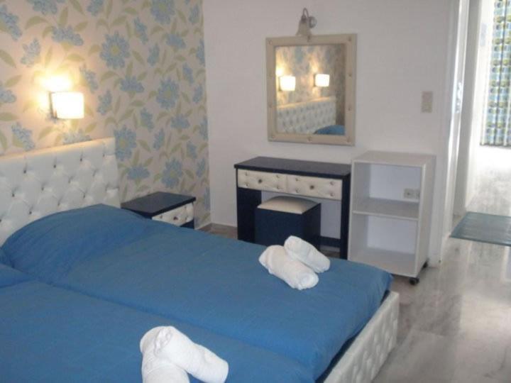 Limani Apartments Плакиас Екстериор снимка