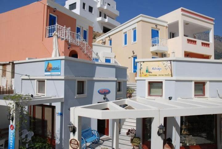 Limani Apartments Плакиас Екстериор снимка